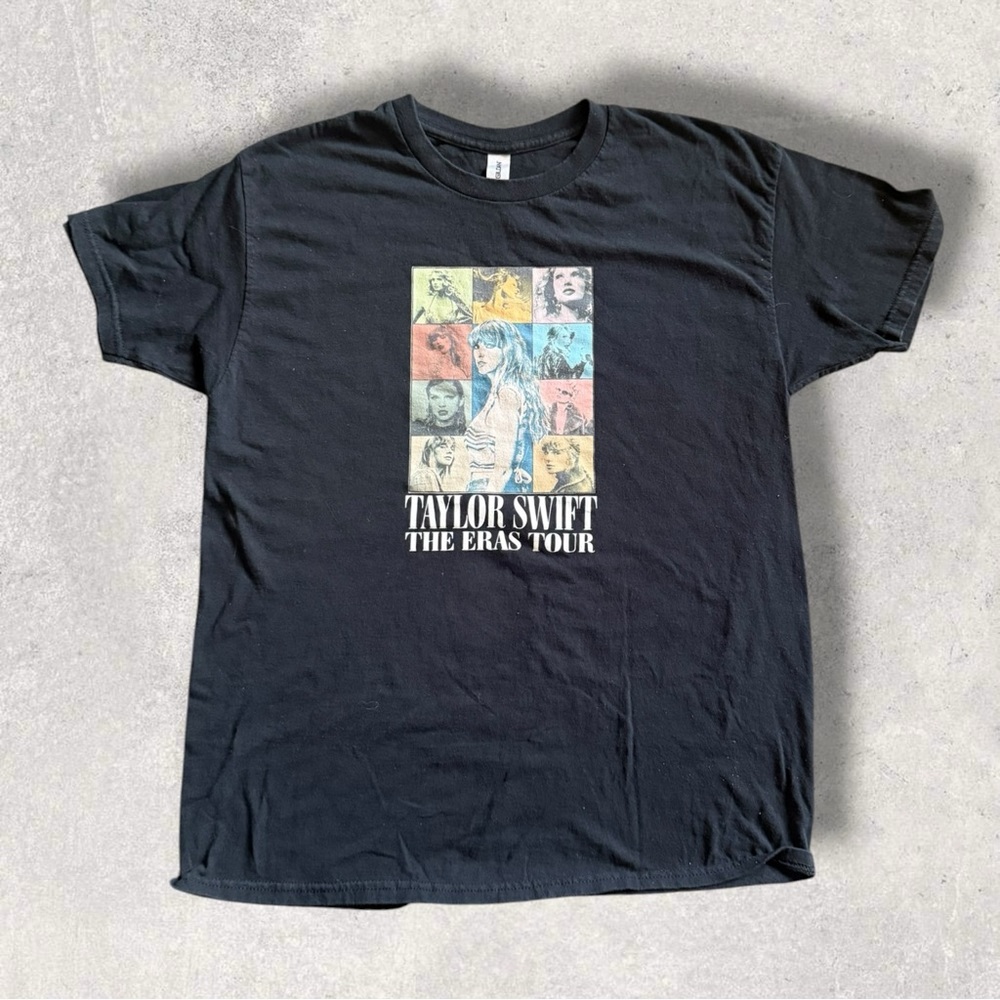 Taylor Swift Eras Tour t shirt Size Large